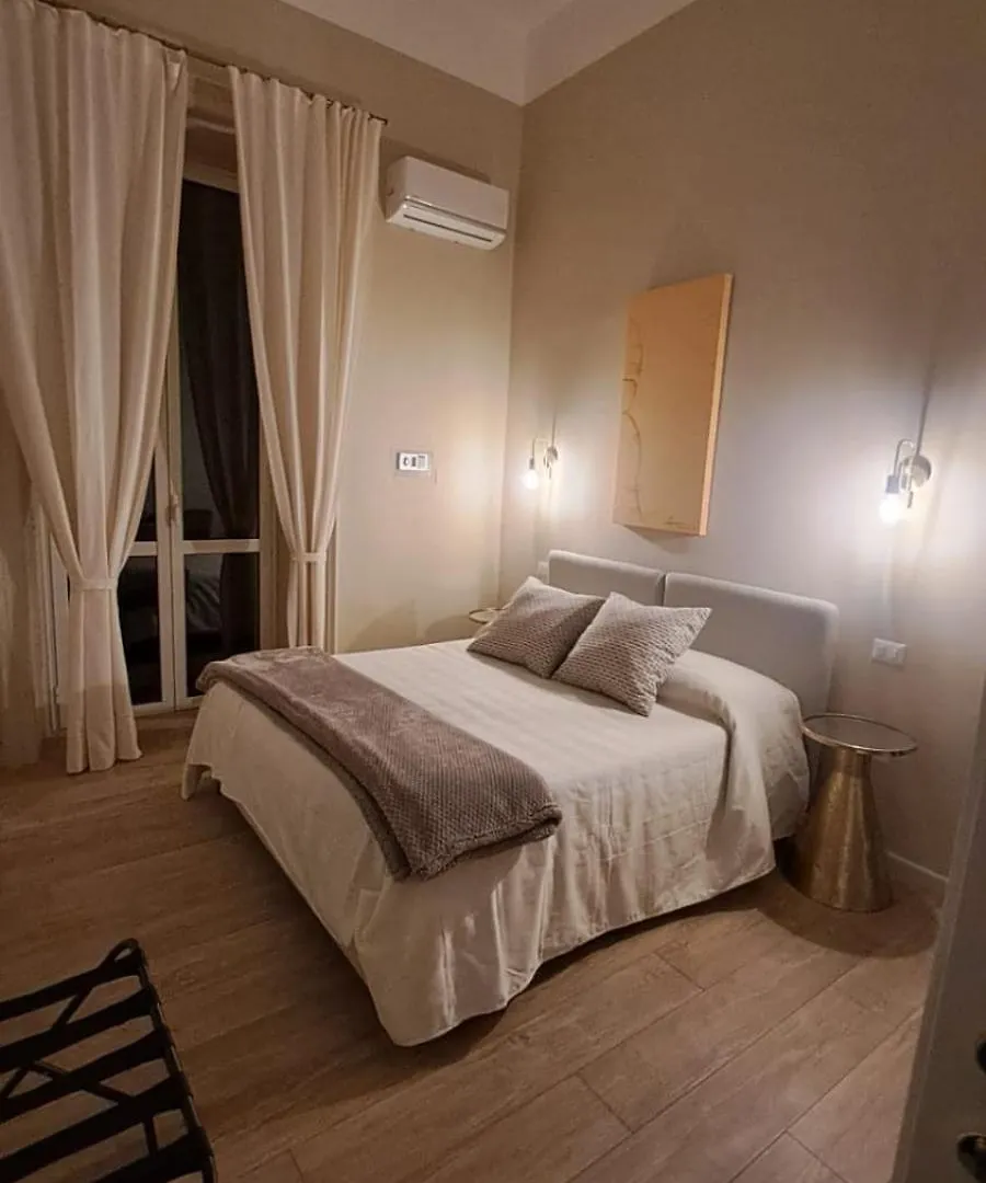 Ta-49 Bed E Breakfast Bed & Breakfast Naples 0*,  Italy