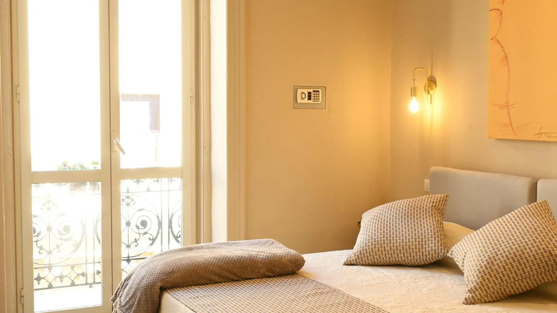 Bed & Breakfast Ta-49 Bed E Breakfast Bed and Breakfast Neapel Italien
